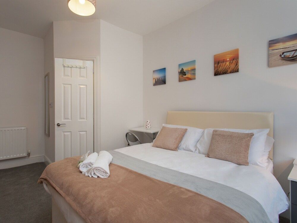 Superior Double Room, Ensuite (With TV)