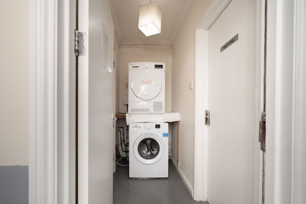 Flexistay Tulsi Aparthotel Double Studio 14