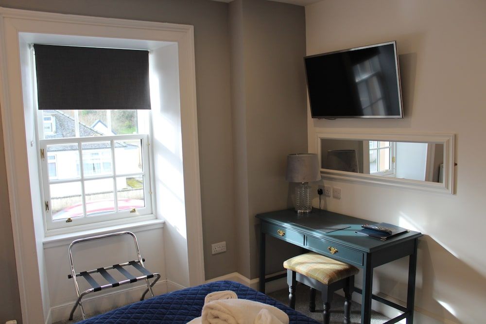 Conon Hotel Executive Double Room 4