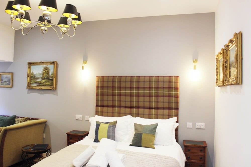 Conon Hotel Luxury Double Room 2