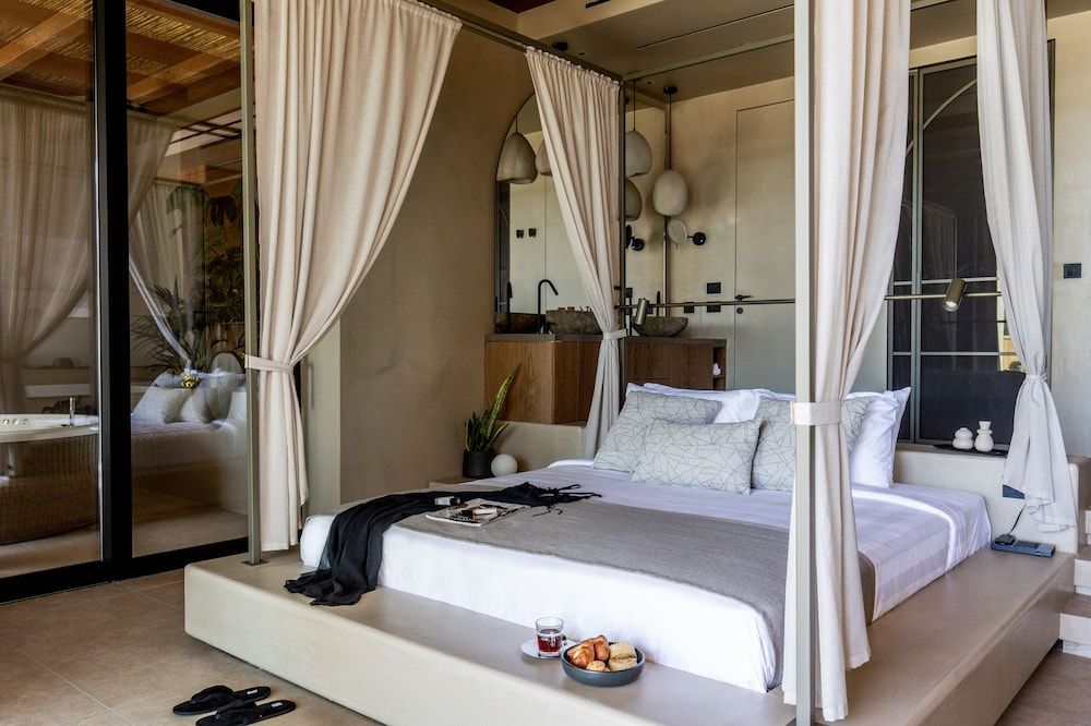 Cicada Suite, Private Pool Side Sea View