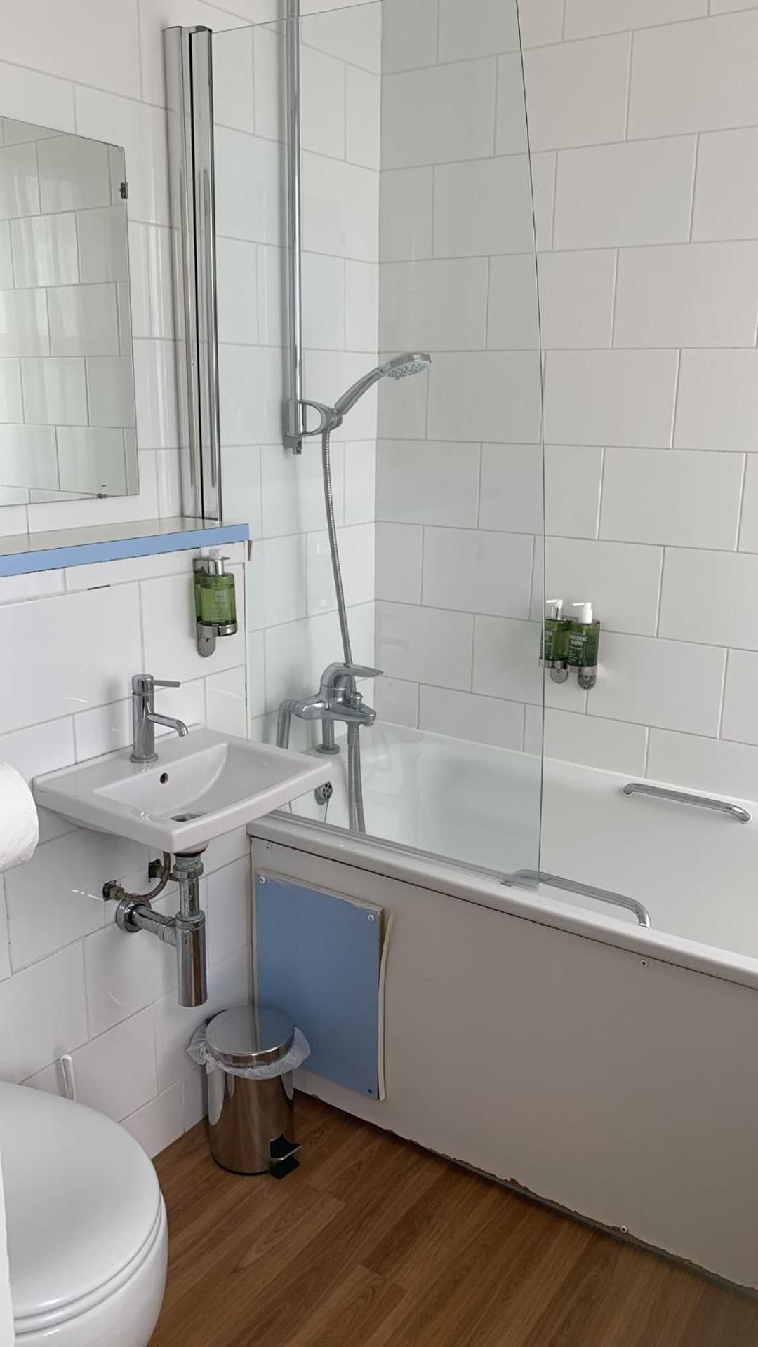 Citrus Hotel Eastbourne by Compass Hospitality Deluxe Family Suite with Two King Beds and One Single Bed - Non-Smoking 2