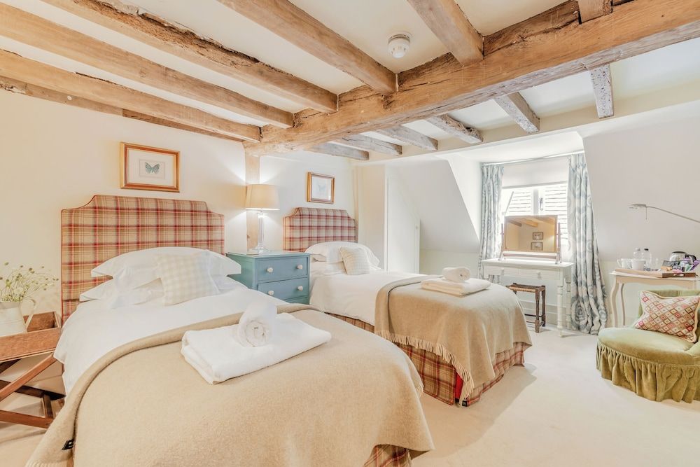 Patience - Tiger Inn Patience 3