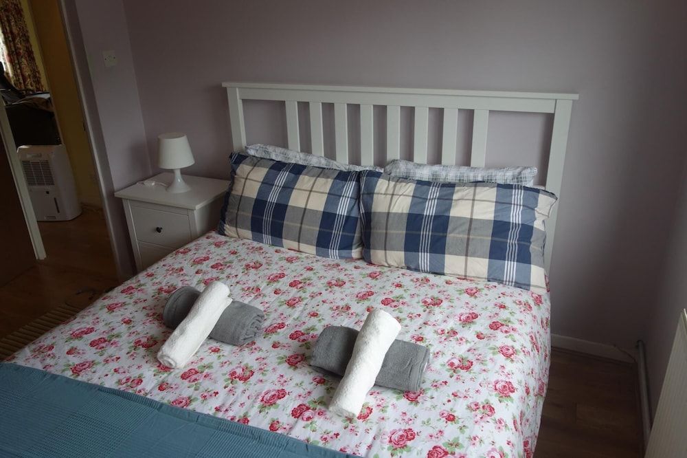Apartment (2 Bedrooms)
