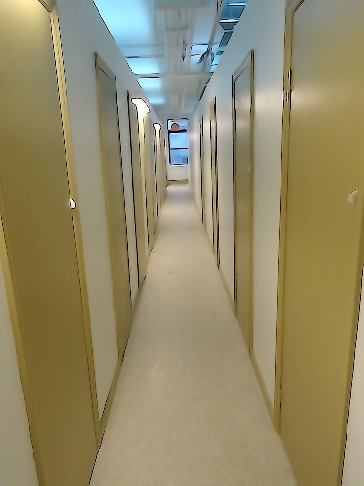 undefined Bowery Grand Hotel - Hostel 7