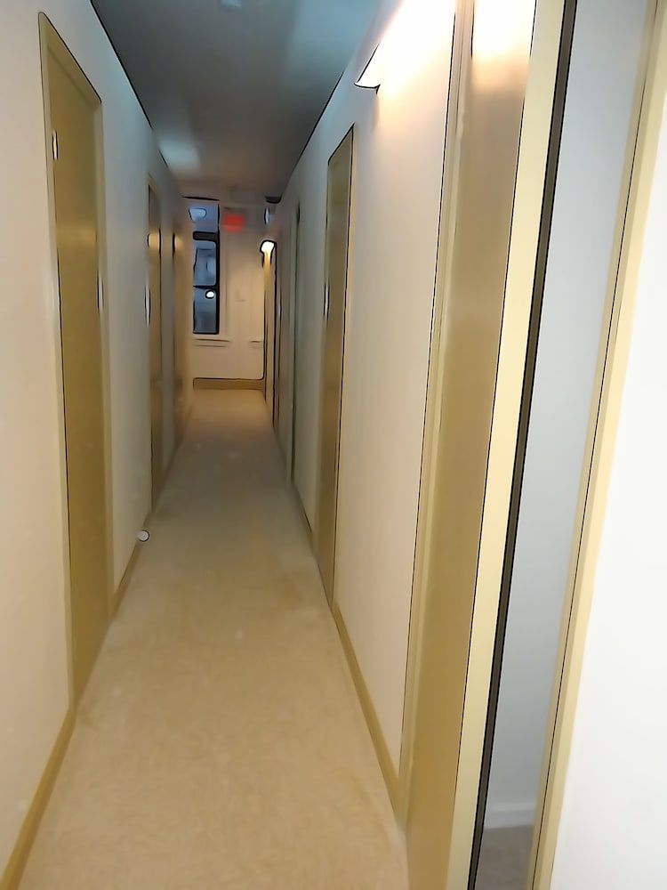 undefined Bowery Grand Hotel - Hostel 6