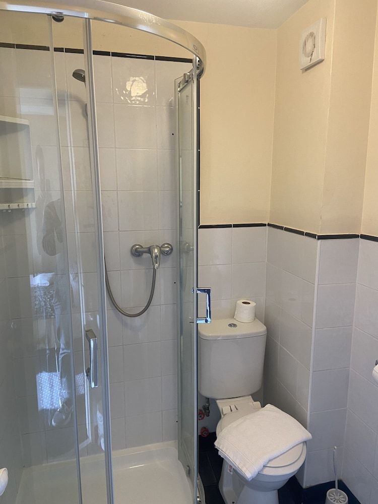 OYO Gran Canaria Hotel Family Quadruple Room, 2 Double Beds 6