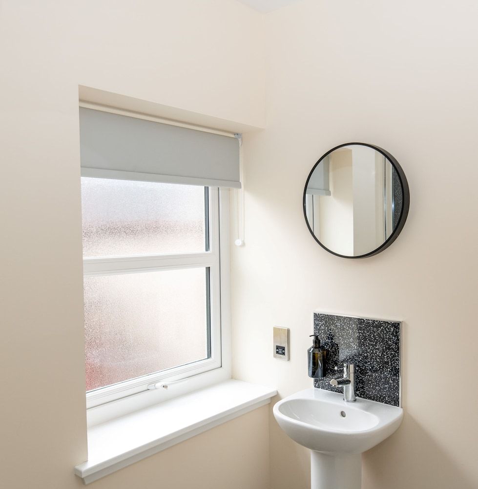 Loch Ness Gate House Comfort Double or Twin Room 9