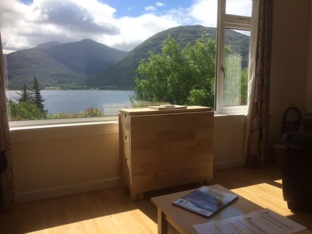 undefined Old Springwell Croft 10