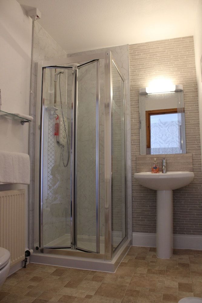 Hillview guest house Standard Double Room, 1 Double Bed 14