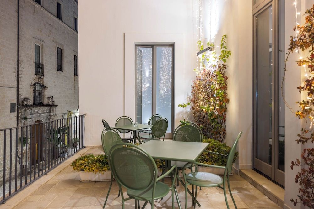 Palazzo Indelli Family Room 3