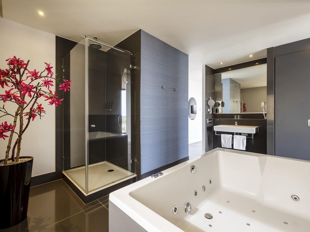 Executive Suite, 1 King Bed