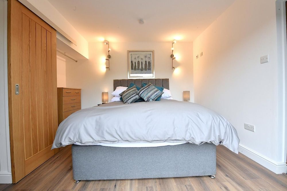 Cottage (1 Bedroom)