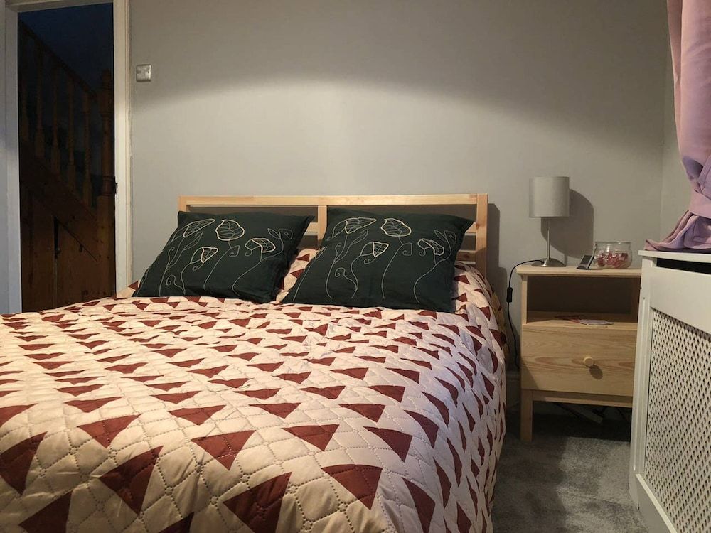 undefined Double bedroom near Heathrow 6