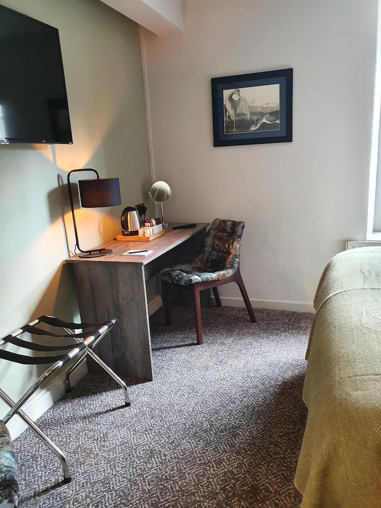 The Coach and Horses Standard Double Room, Ensuite (King Size Standard) 23