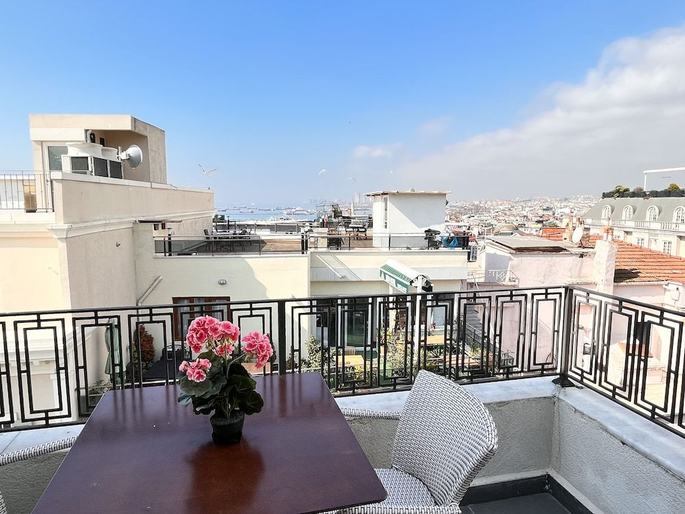 Aren Suites Superior Double Room, Balcony, Sea View 16