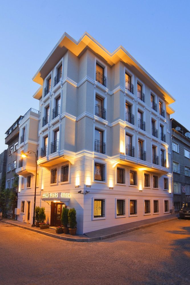 undefined Aren Suites 6