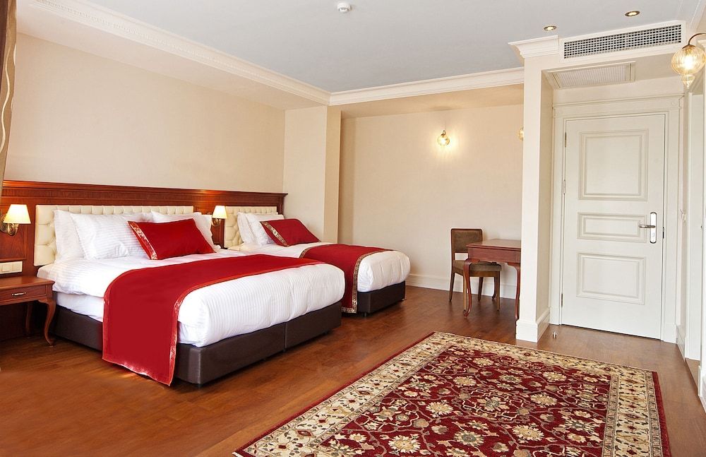 undefined Aren Suites 3