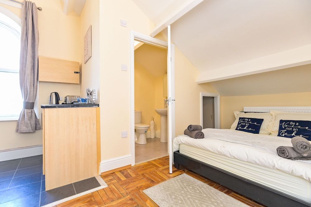 Superior Apartment, Private Bathroom (Apartment 10)
