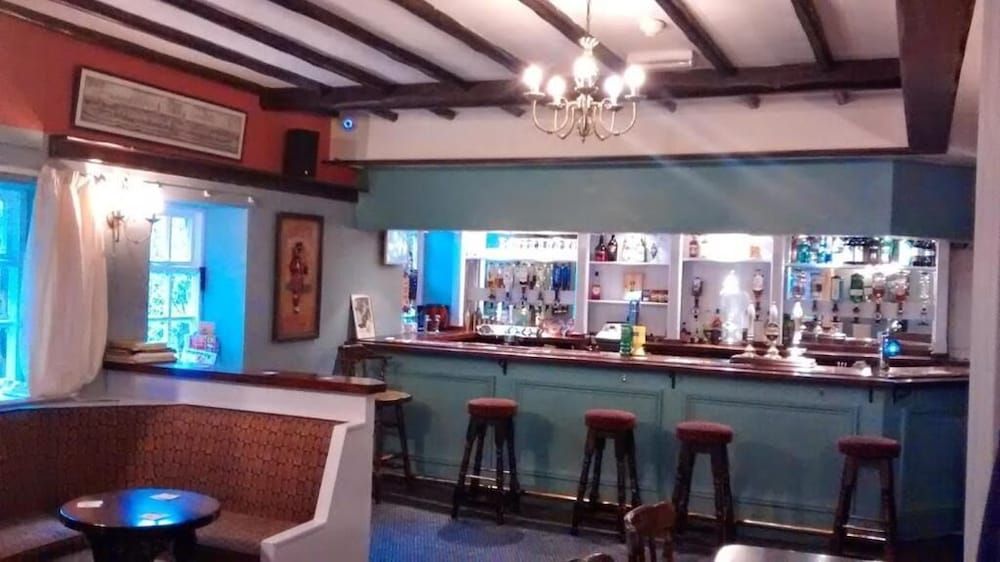 Spring Grove Tavern