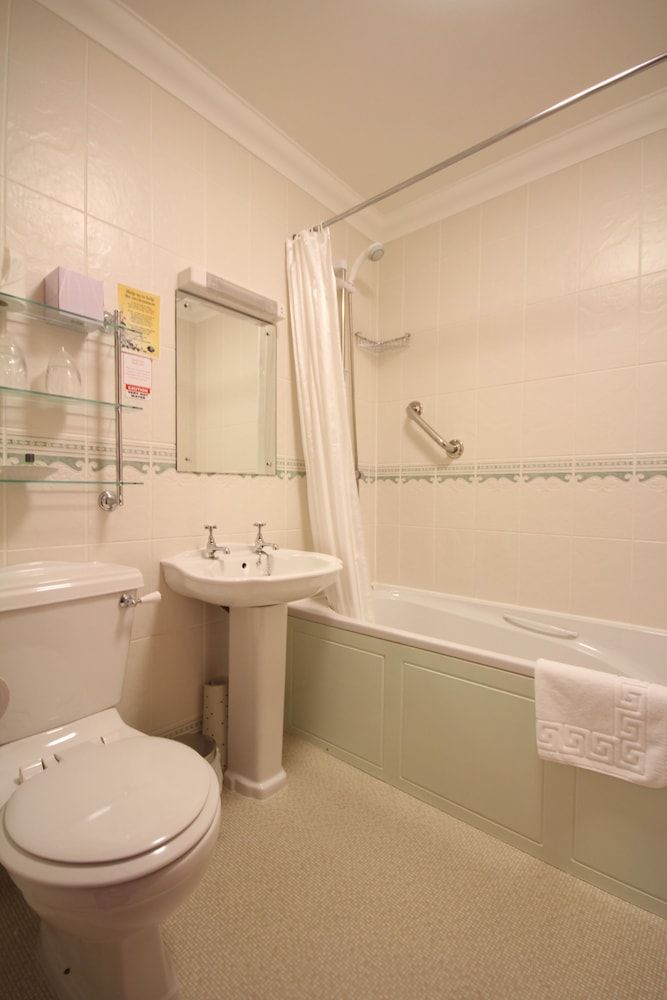 Strathburn Hotel Inverurie by Compass Hospitality Single Room 4