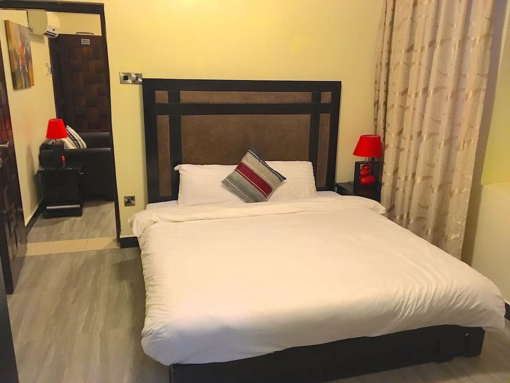 undefined New Avon Apartments 4