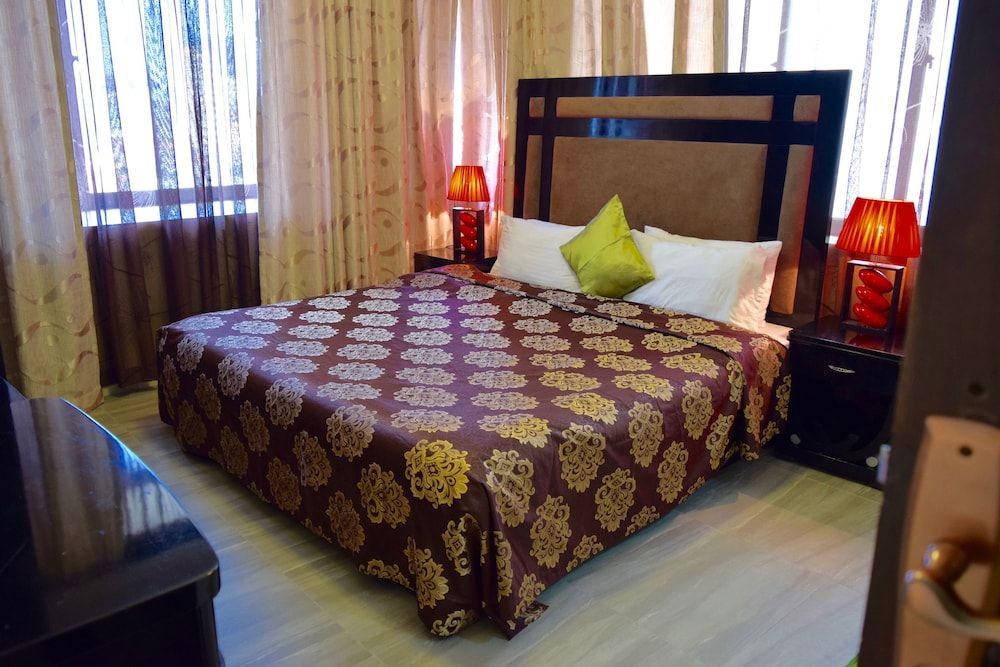 New Avon Apartments Apartment, 2 Bedrooms 2