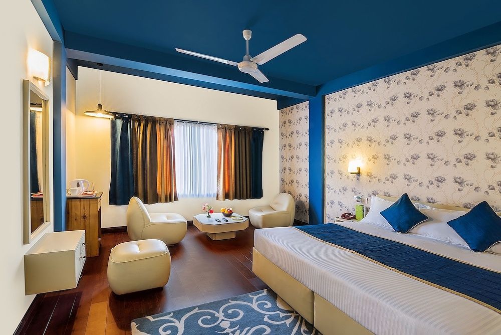 Deluxe Room, 1 Queen Bed