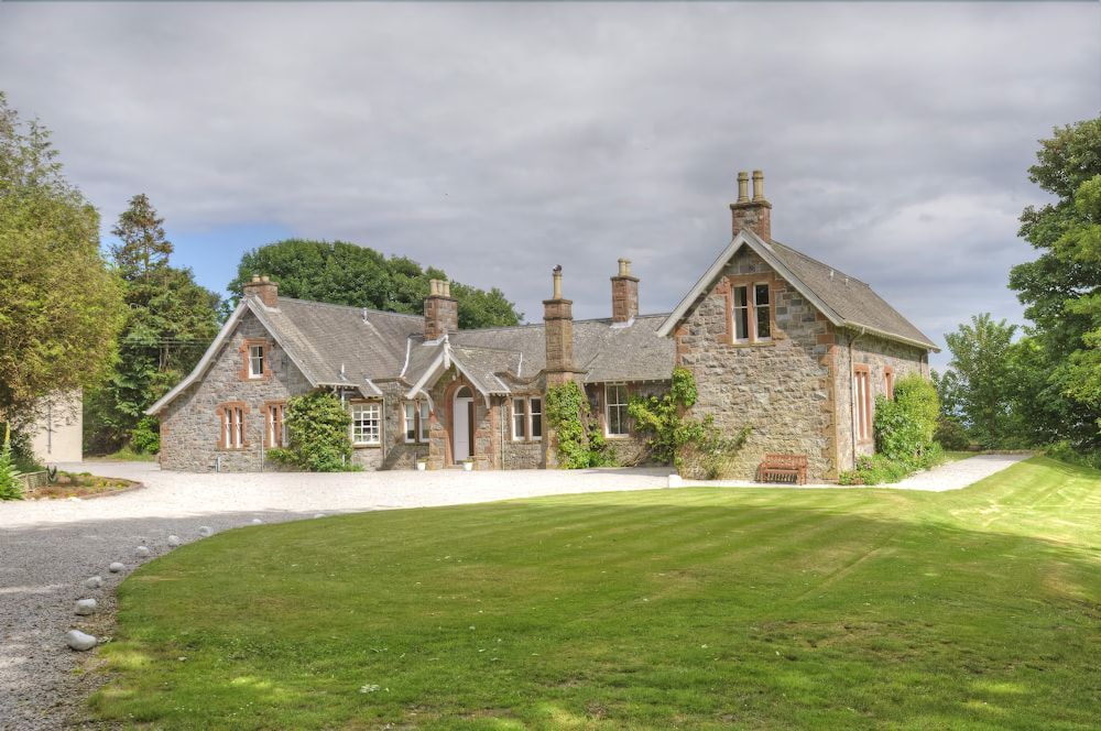 Orroland Lodge