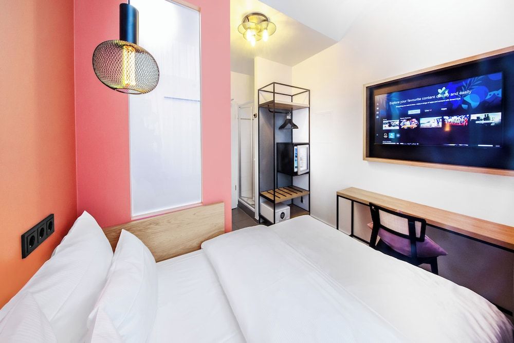 undefined CALMA Berlin Mitte 4