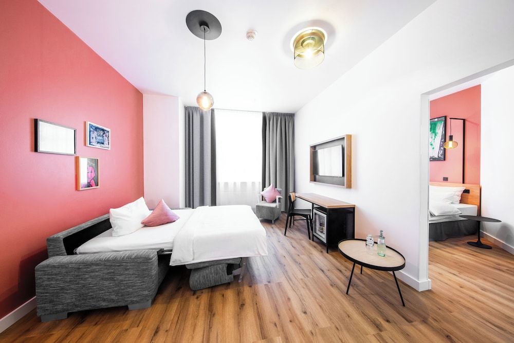 undefined CALMA Berlin Mitte 8