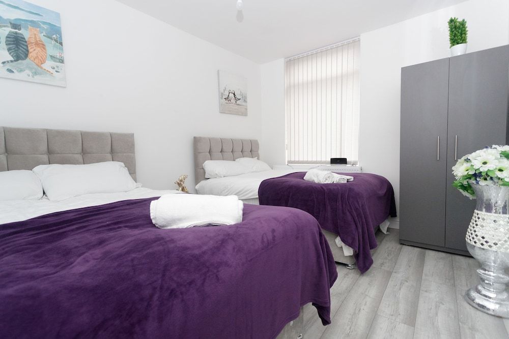 Superior Apartment, Private Bathroom (1 Bed, Sleeps 4)