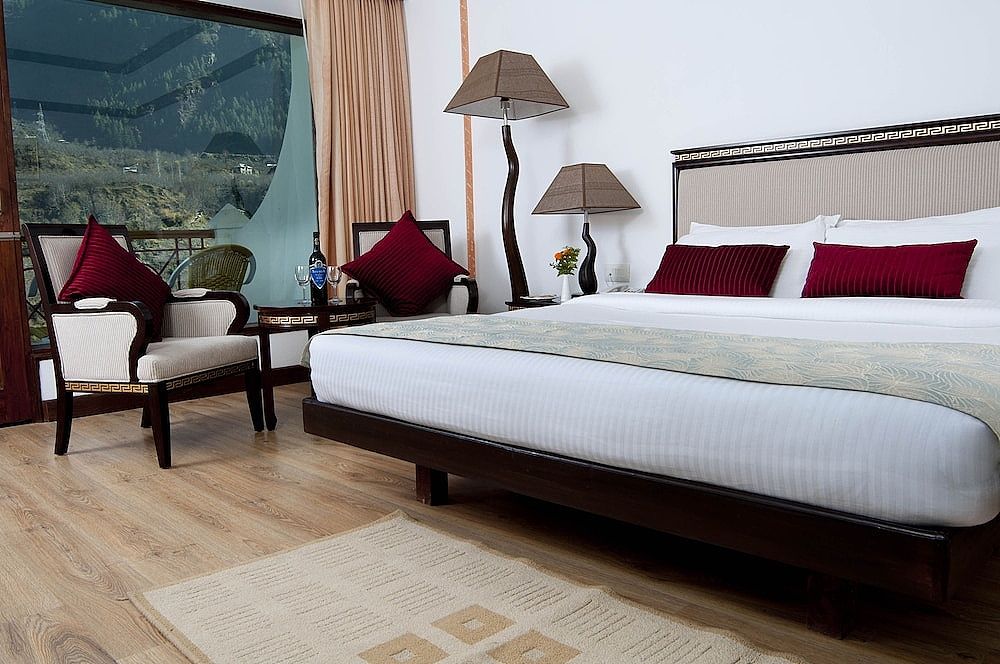 Mastiff Grand Manali Resort Premier Room 3
