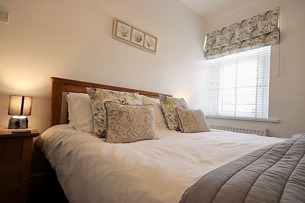 Kindly Light Cottage Cottage, Private Bathroom