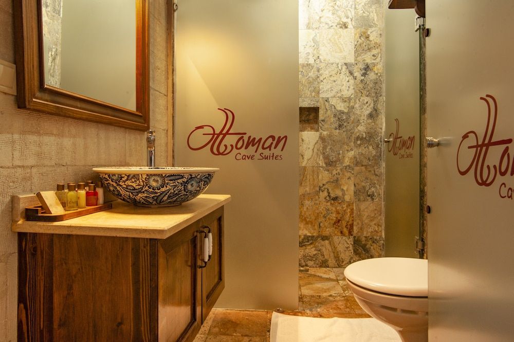 Ottoman Cave Suites Stone Room 17