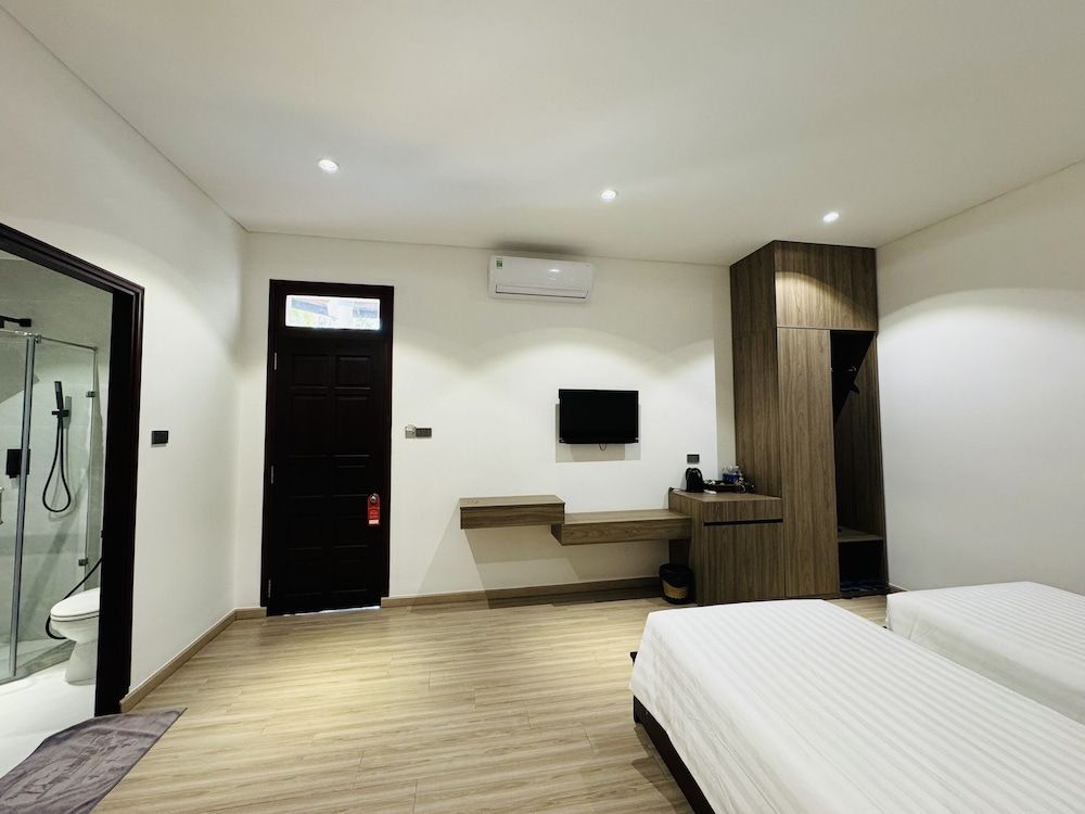 Dat Lanh Resort Deluxe Family Room, Garden View (4pax) 2