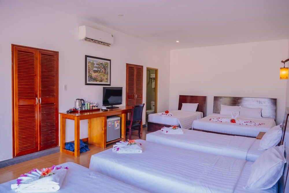 Dat Lanh Resort Family Room, Garden View (6pax) 3