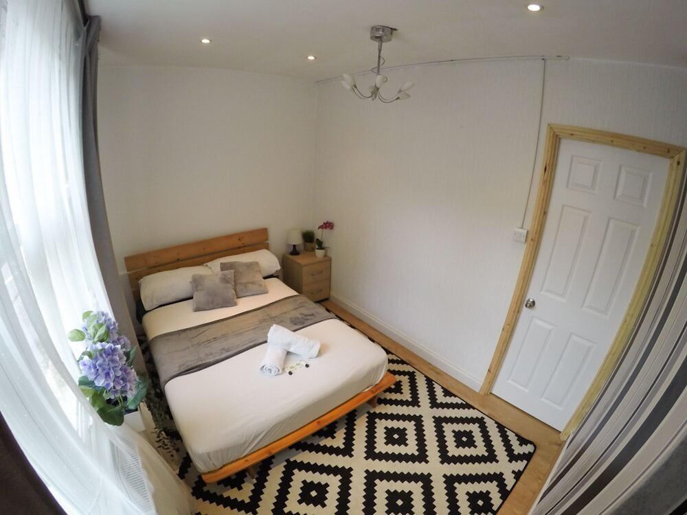 Double Room (Location 1)