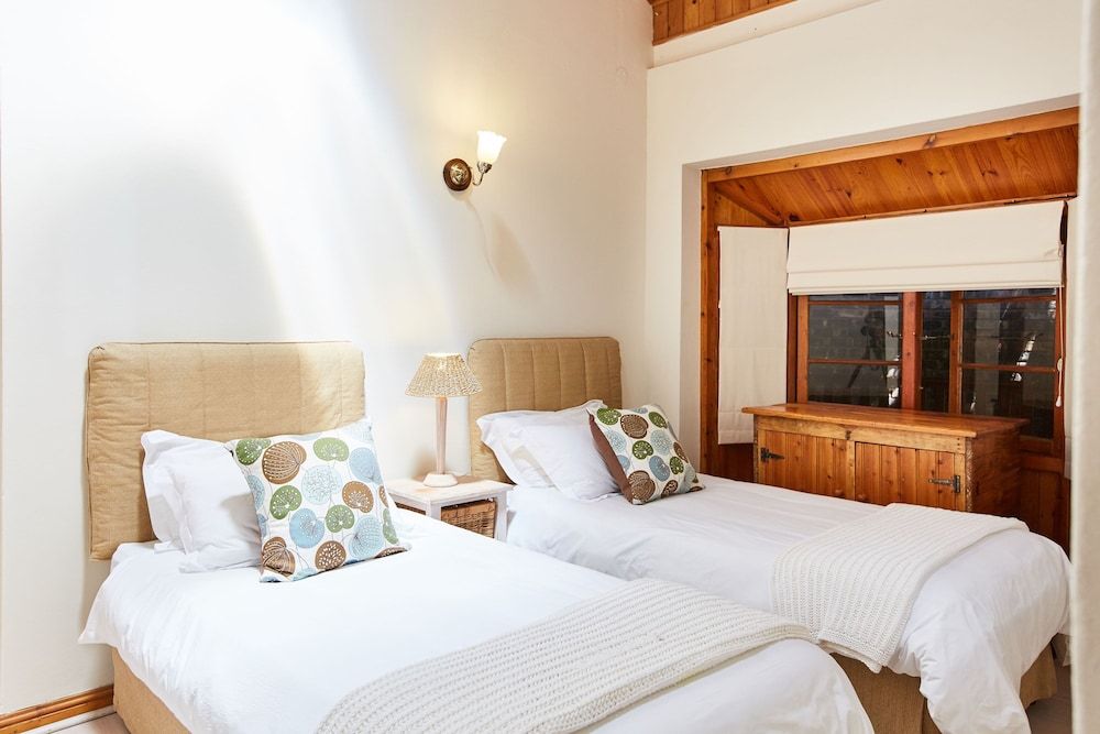 undefined Under Milkwood Resort 9