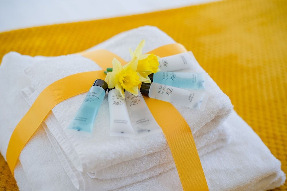 undefined KVM - Sunshine Apartment 5