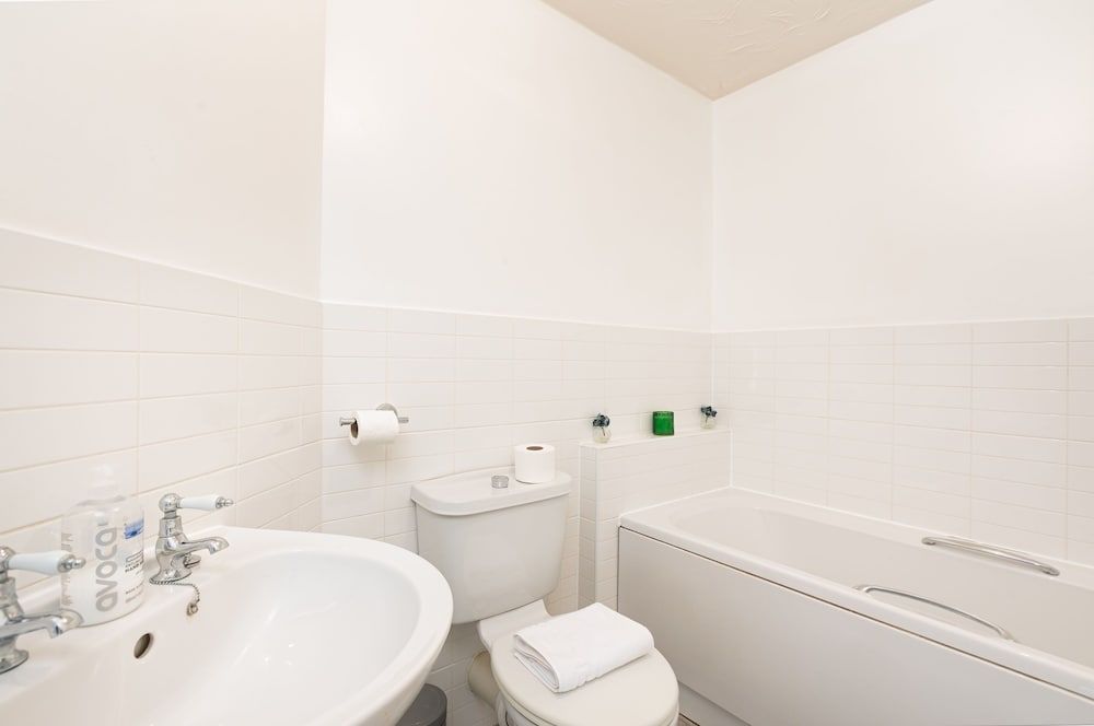 KVM - Whitebeam House Superior House, Private Bathroom, Garden View (KVM - Whitebeam House) 13