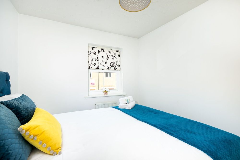 undefined KVM - Whitebeam House 8