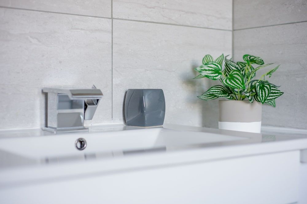 KVM - Swan House House, Private Bathroom, Garden View (KVM - Swan House) 17