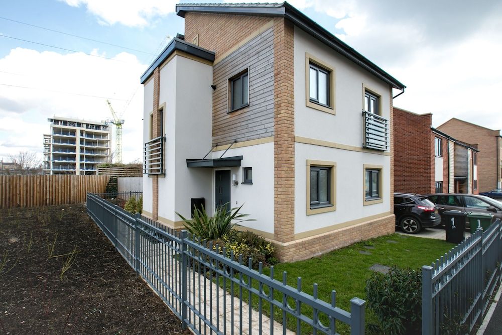 undefined KVM - Quayside House 2