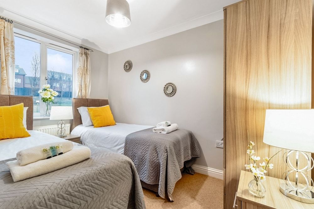 undefined KVM - Hampton House 6