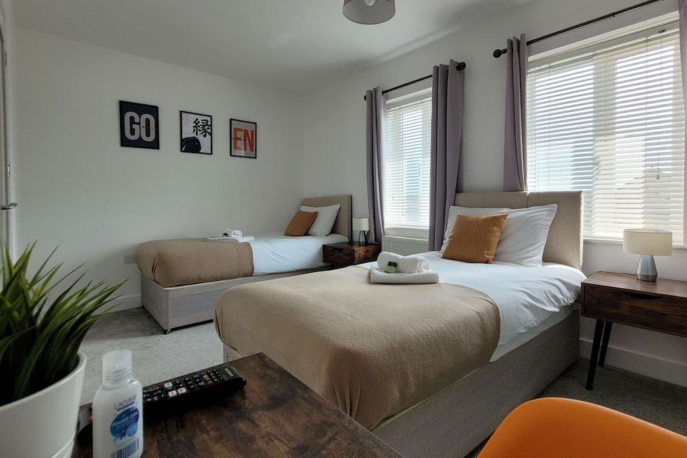 undefined House of 4 Chimneys by Your Lettings UK 9