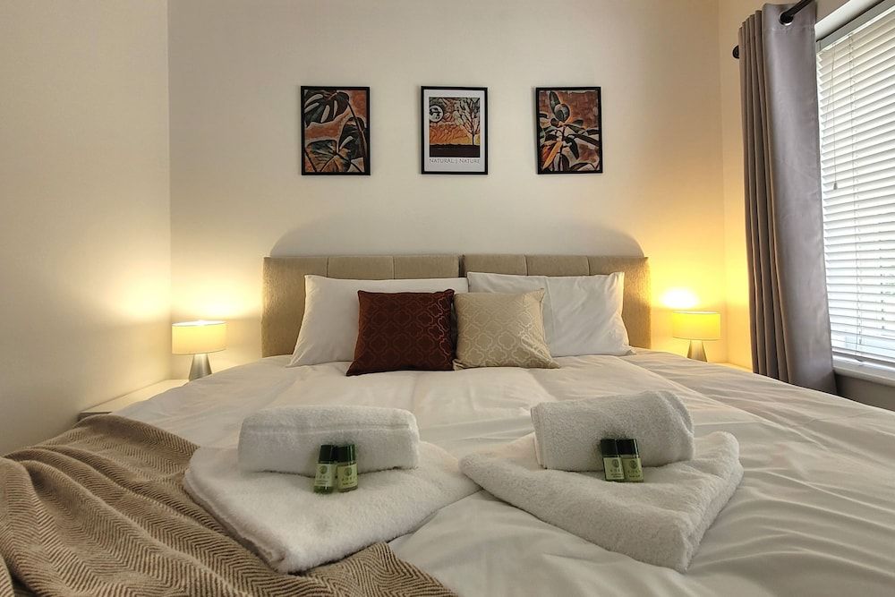 undefined House of 4 Chimneys by Your Lettings UK 8