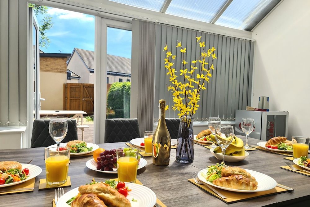 undefined House of 4 Chimneys by Your Lettings UK 2