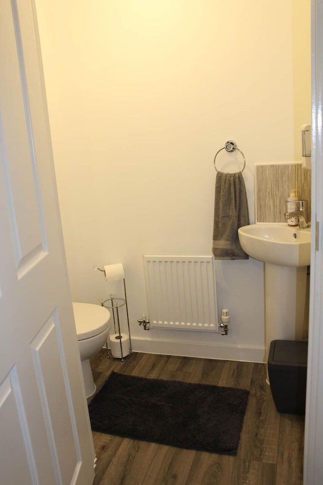 undefined Beautiful 1-bed House in Peterborough 9