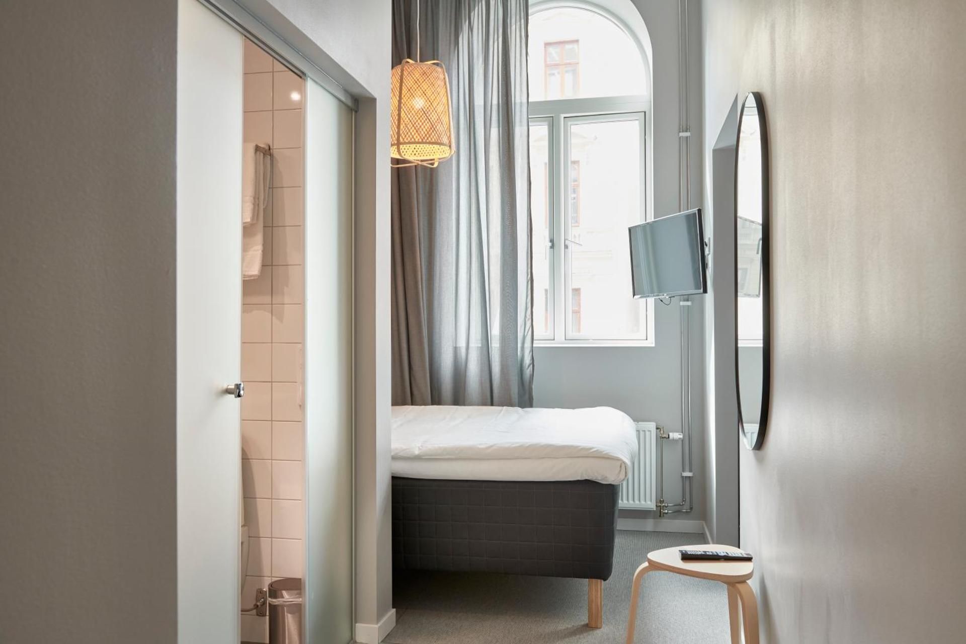 undefined Moment Hotels 7